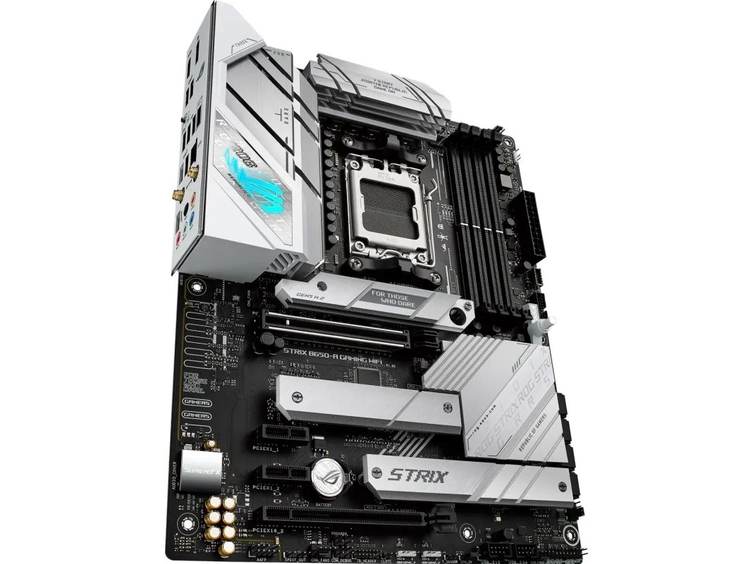 ASUS ROG STRIX B650-A GAMING WIFI - Bundkort - ATX - Socket AM5 - AMD B650 Chipset - USB-C 3.2 Gen 2x2, USB-C 3.2 Gen2, USB 3.2 Gen 2, USB 3.2 Gen 1 - 2.5 Gigabit LAN, Wi-Fi 6, Bluetooth - onboard grafik (CPU påkrævet) - HD Audio (8-kanaler)