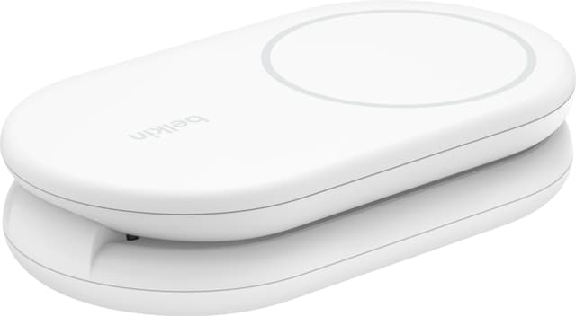 Belkin BoostCharge Qi2 magnetisk foldbar opladningsstander (hvid)