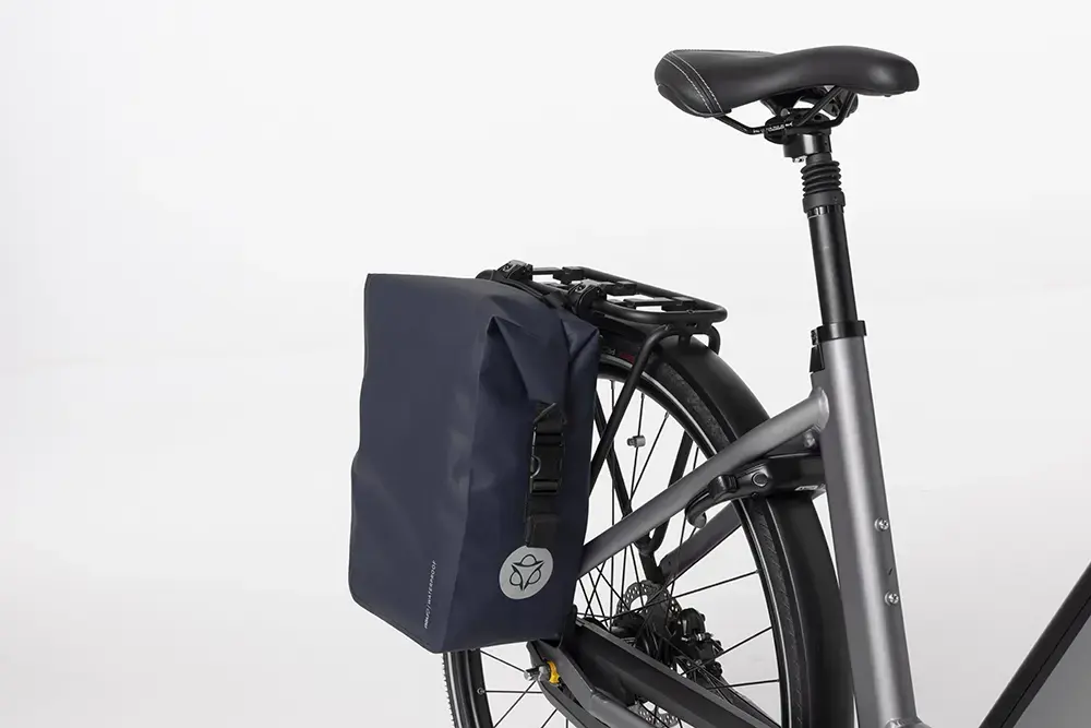 AGU Clean Single Shelter Click'nGo Medium Fietstas Donkerblauw