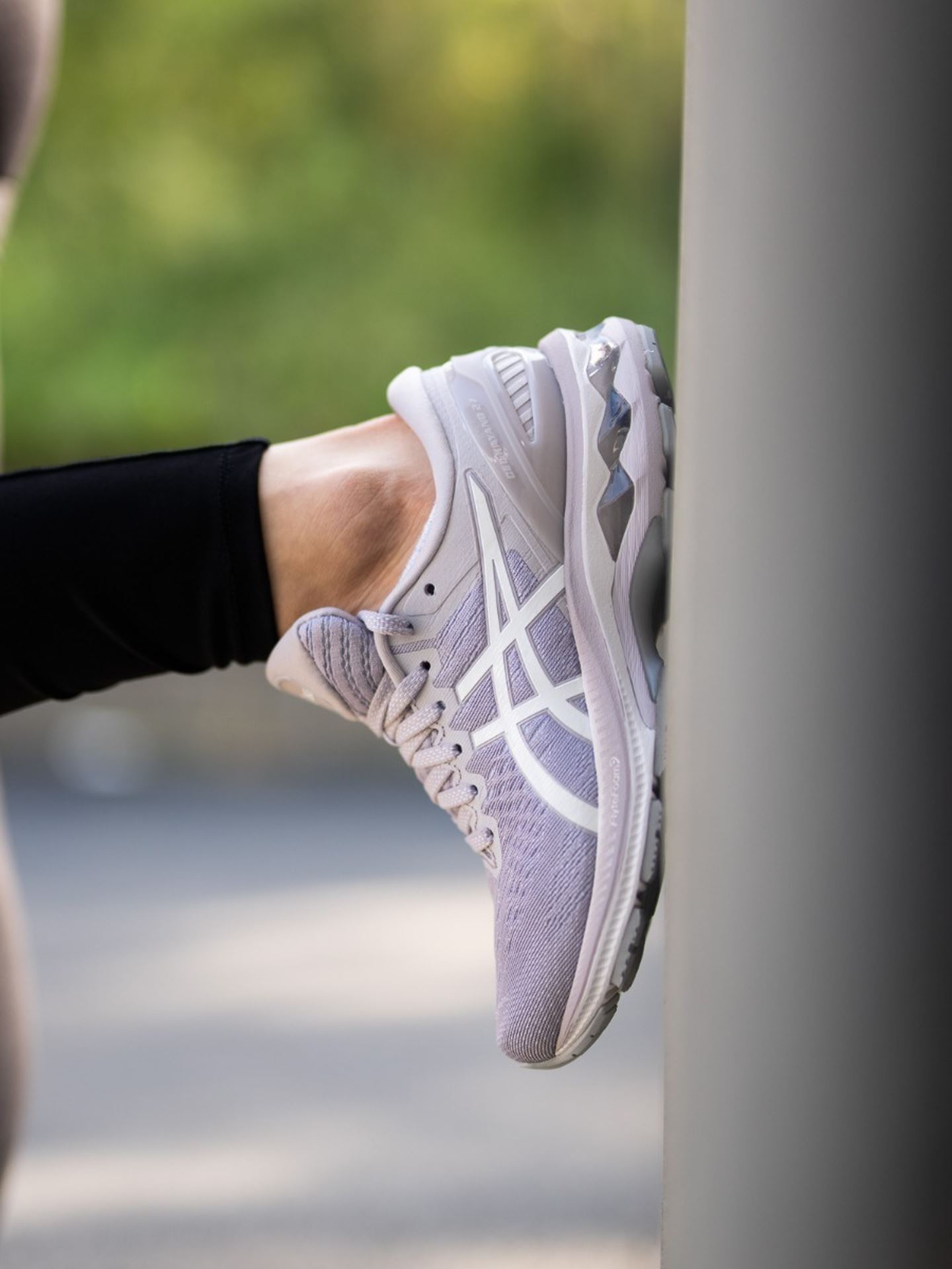 Gel-Kayano 27