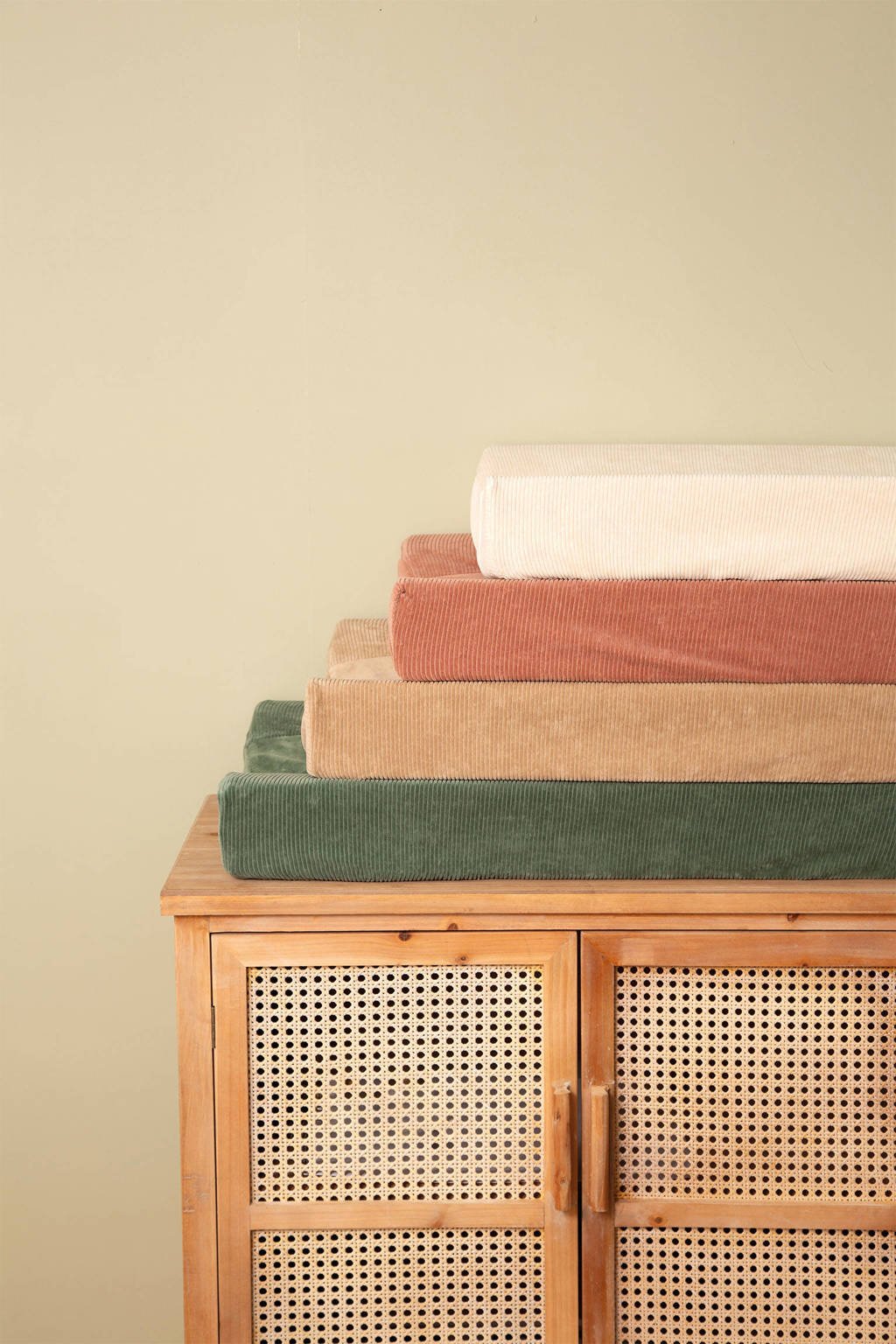 aankleedkussenhoes Soft Sand velvet rib