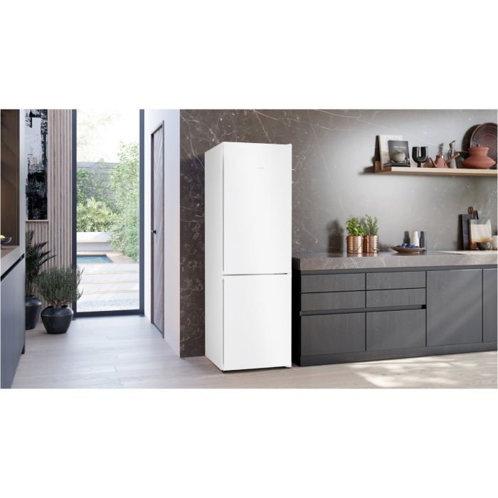 Siemens Kühl- / Gefrierkombination iQ300 KG36N2WCF
