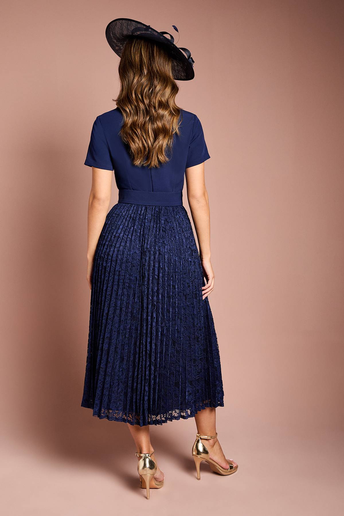 Coast Robe Midi en Crêpe à Manches Courtes avec Jupe Plissée en Dentelle