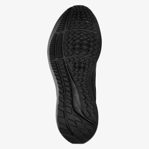 Nike Pegasus 40
