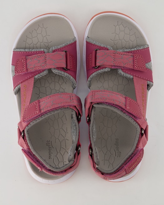 Superfit Criss Cross Sandalen in Pink