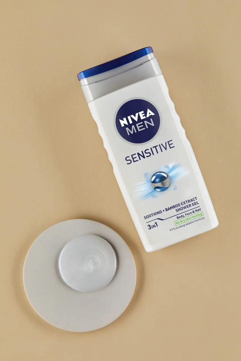 GEL DOUCHE 3 EN 1 NIVEA MEN PEAU SENSIBLE