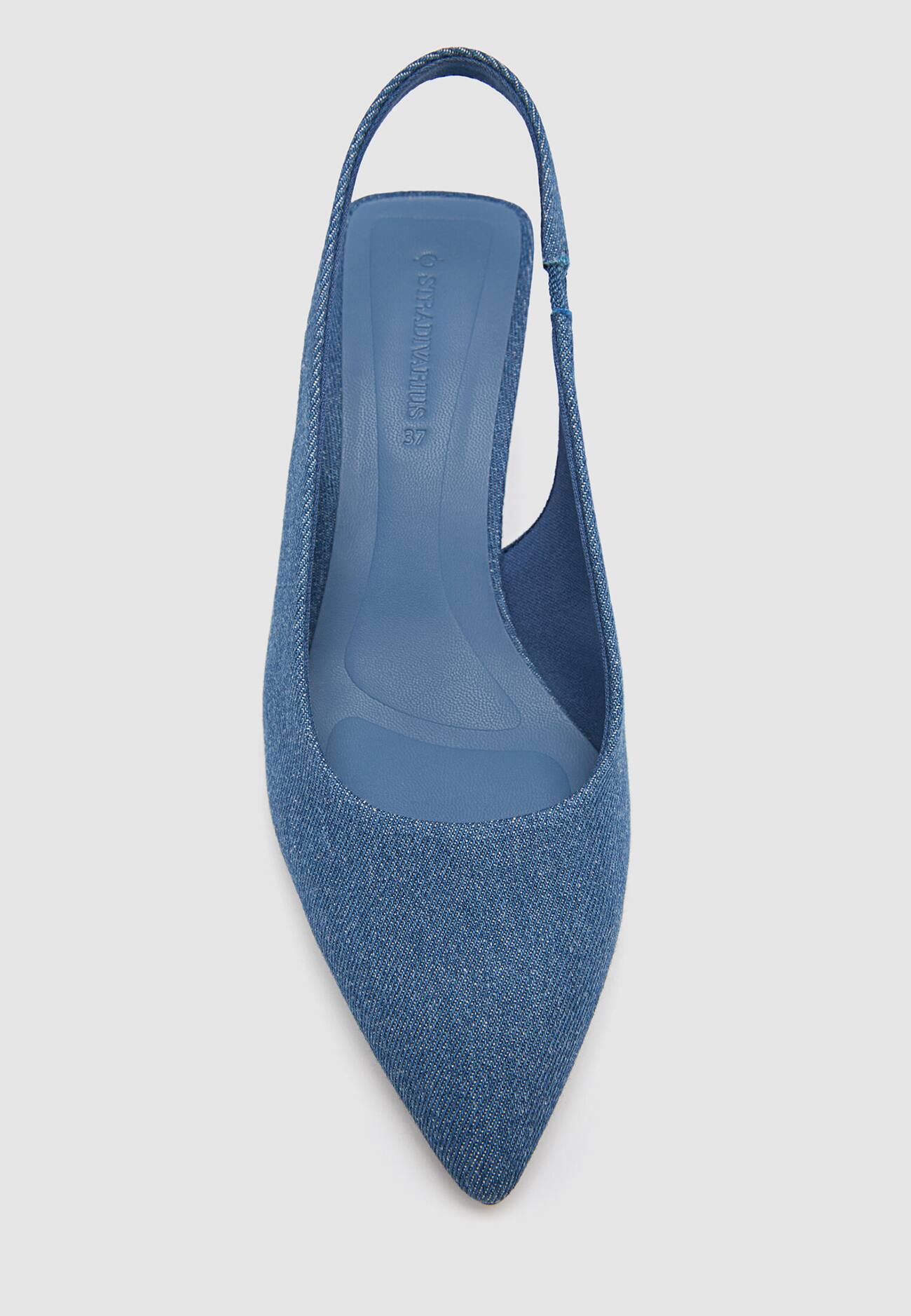 Sapatos de salto slingback