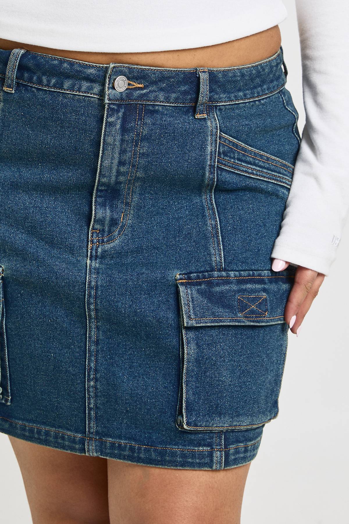 boohoo Jupe En Jean Cargo Mini Grande Taille