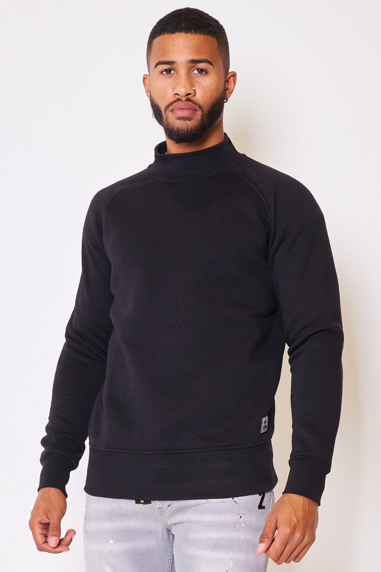 Sweat noir col montant