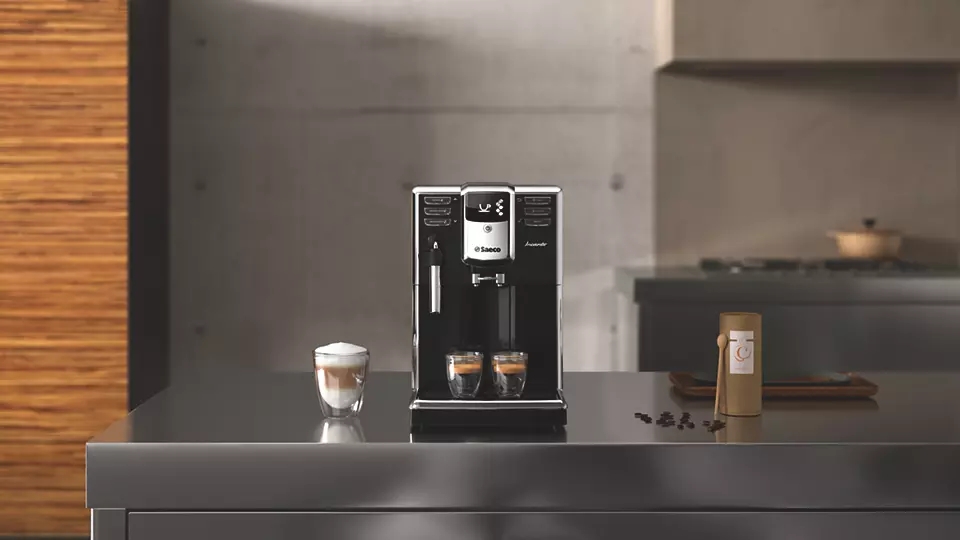 MÁQUINA DE CAFÉ EXPRESSO SUPERAUTOMÁTICA