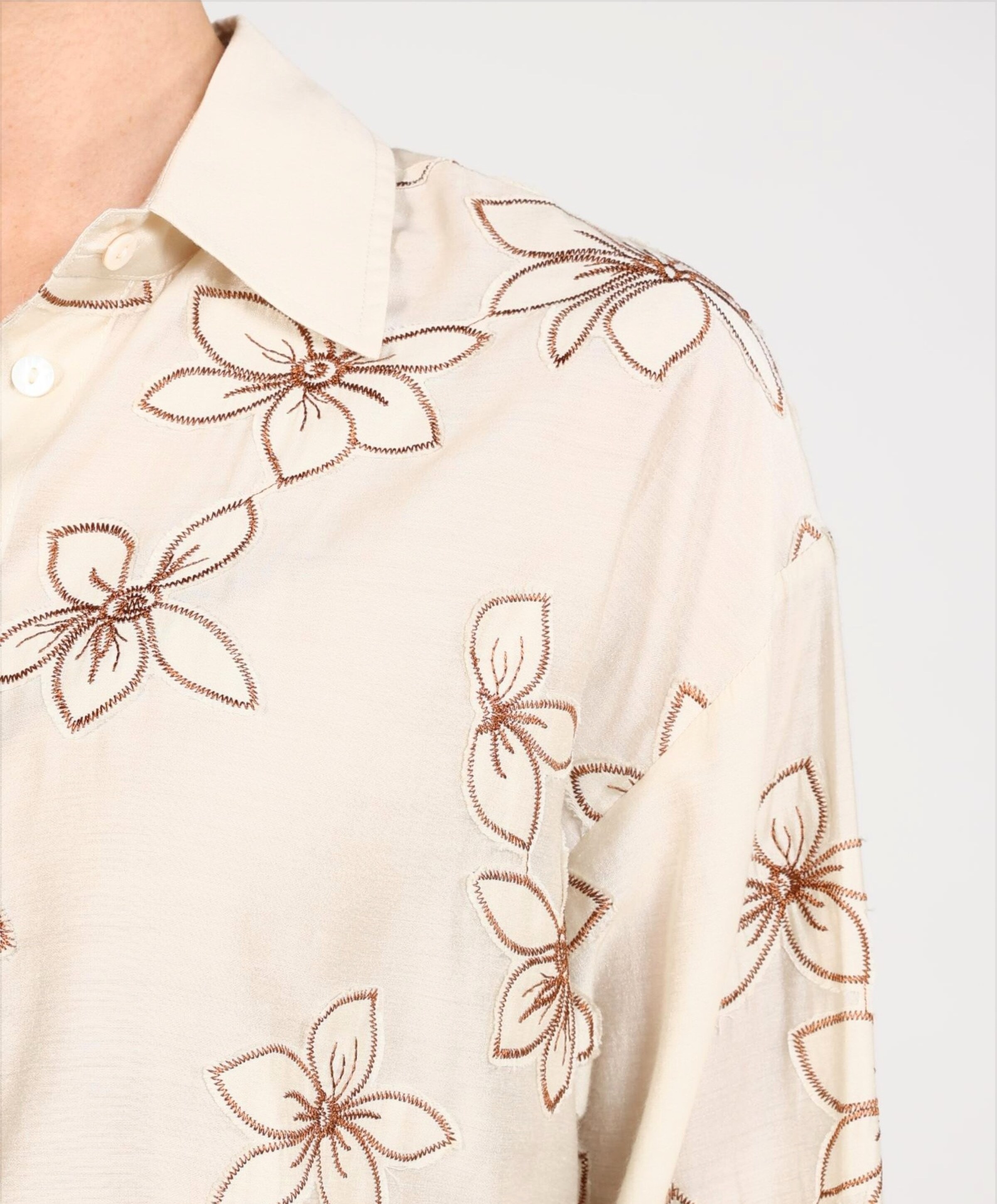 Nukus Dames blouse beige