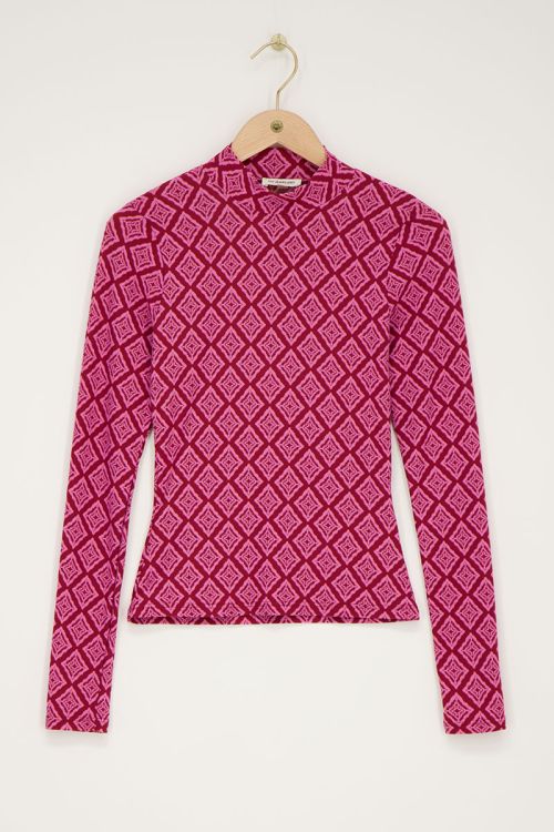 Roze top met col en ikat print