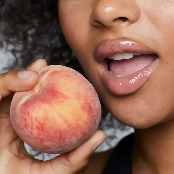 Glowy Lip Oil Peach Pink #12