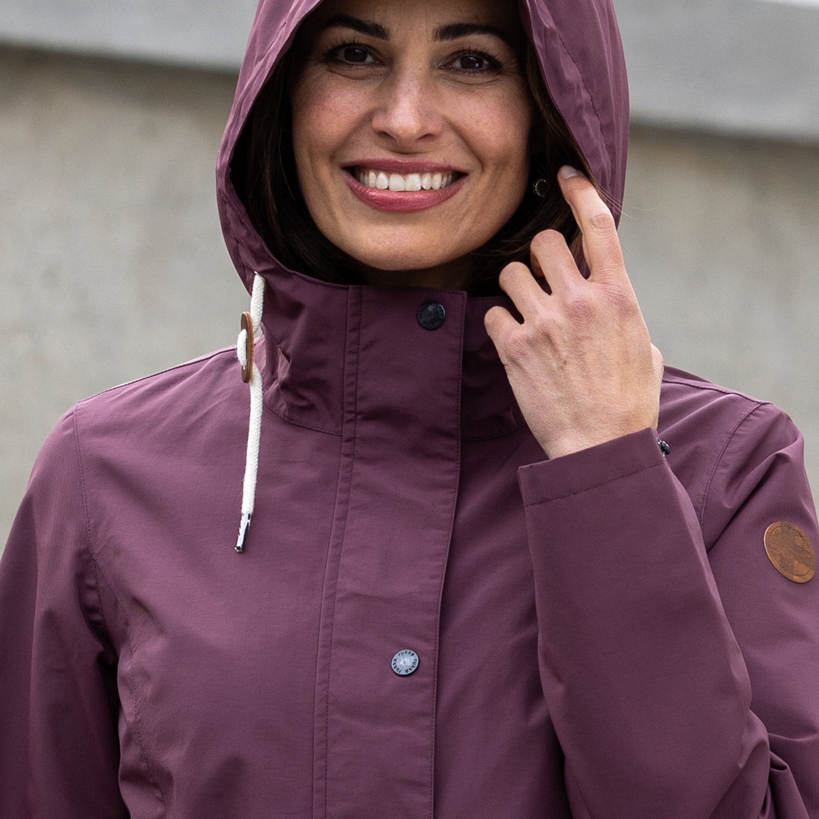 Frauen Regenmantel Letti catawba grape