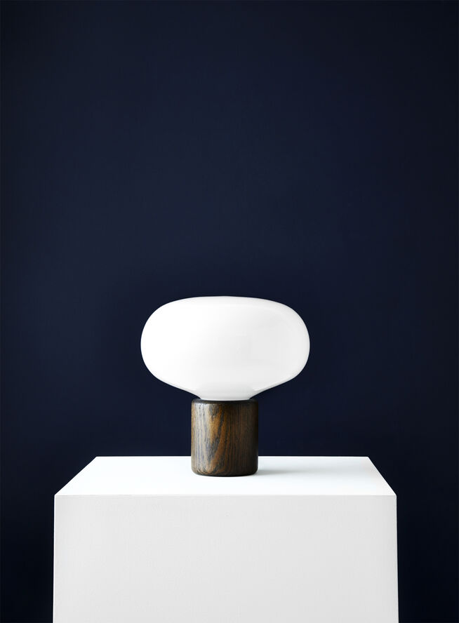 New Works Karl-Johan bordlampe Hvid