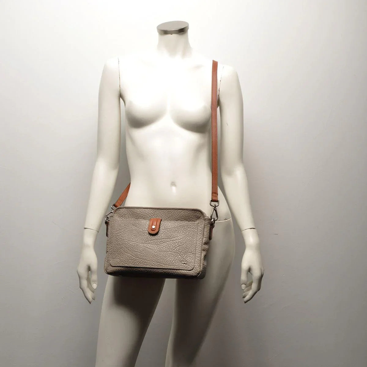 Berba | Chamonix 125‐060 | Leren crossbodytas