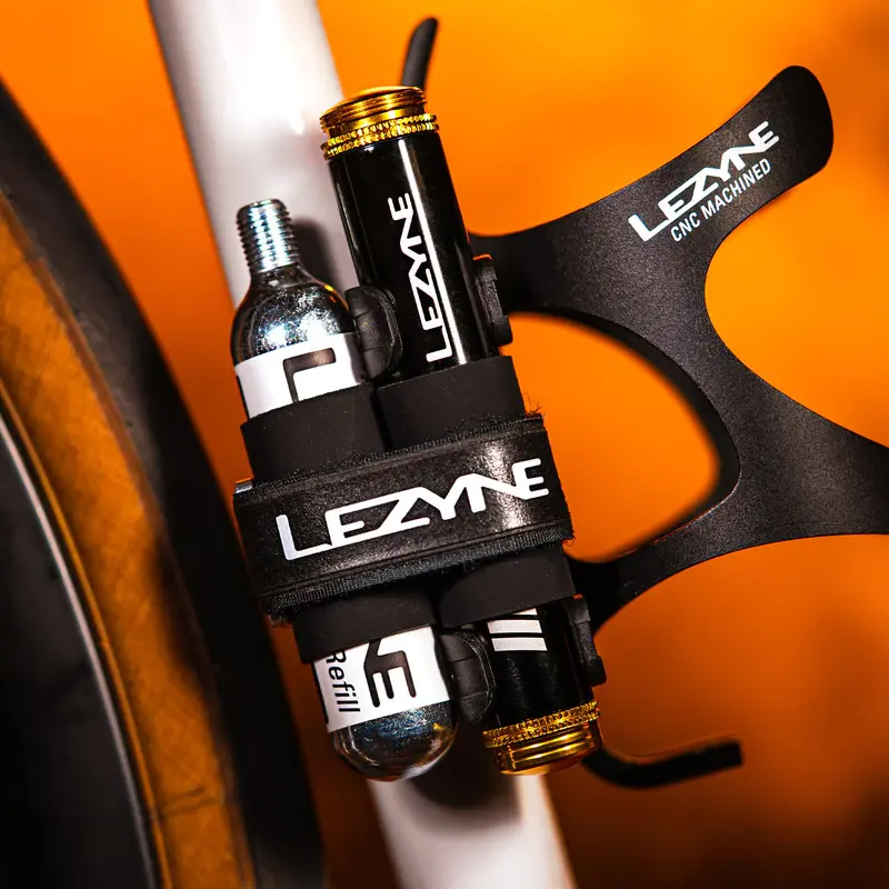 Lezyne Pro Tubeless Kit Loaded Zwart