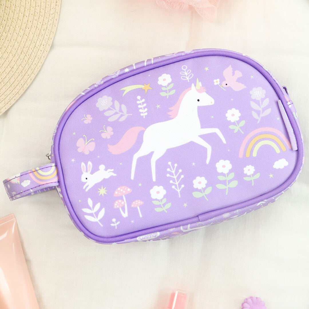 A little lovely company toilettas unicorn dreams