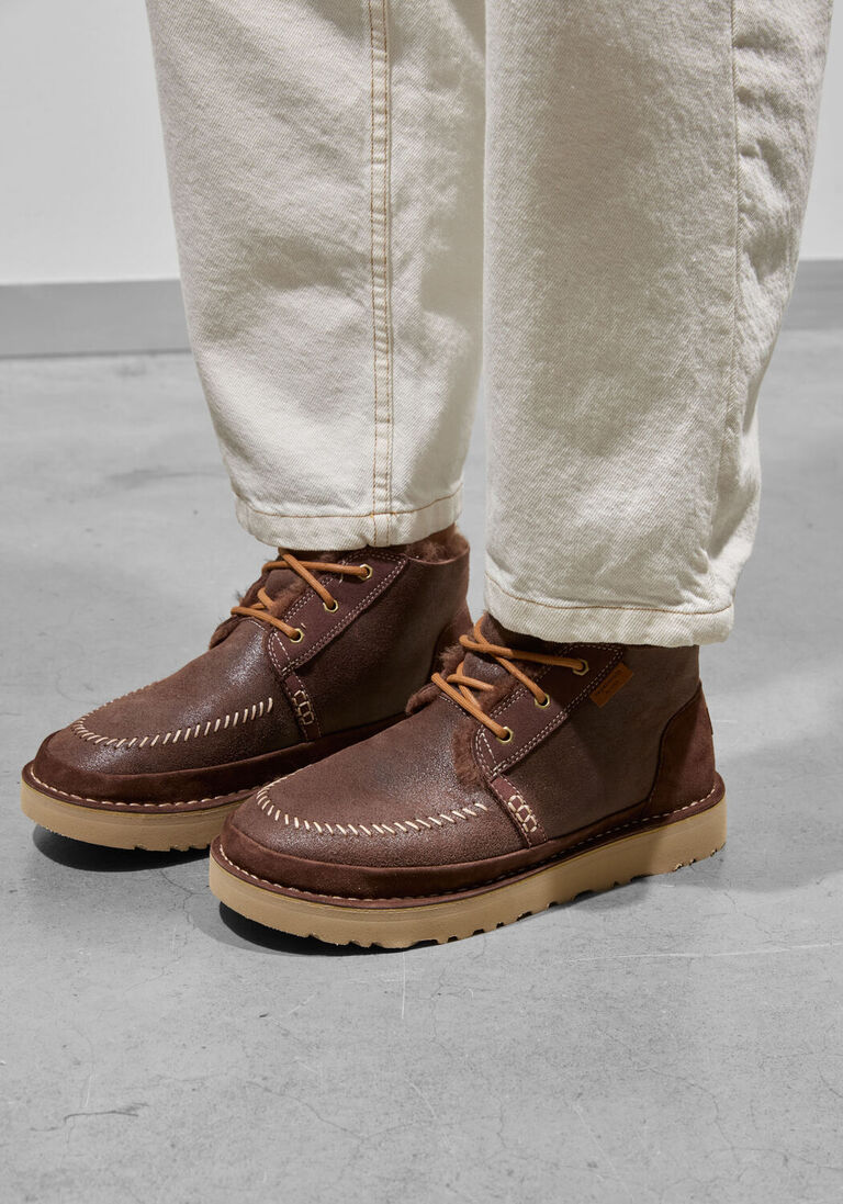 bruine ugg veterschoenen neumel crafted regenerate