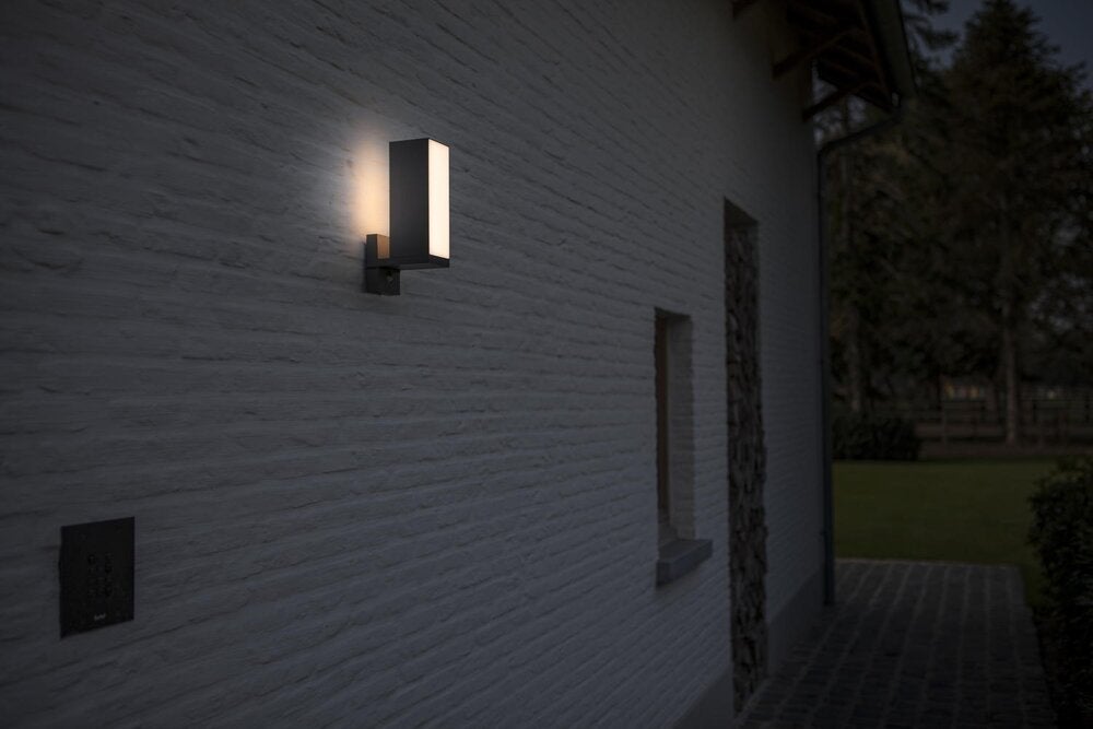 Cuba LED wandlamp in antraciet, 13W, 1000lm, IP54 met bewegingsmelder