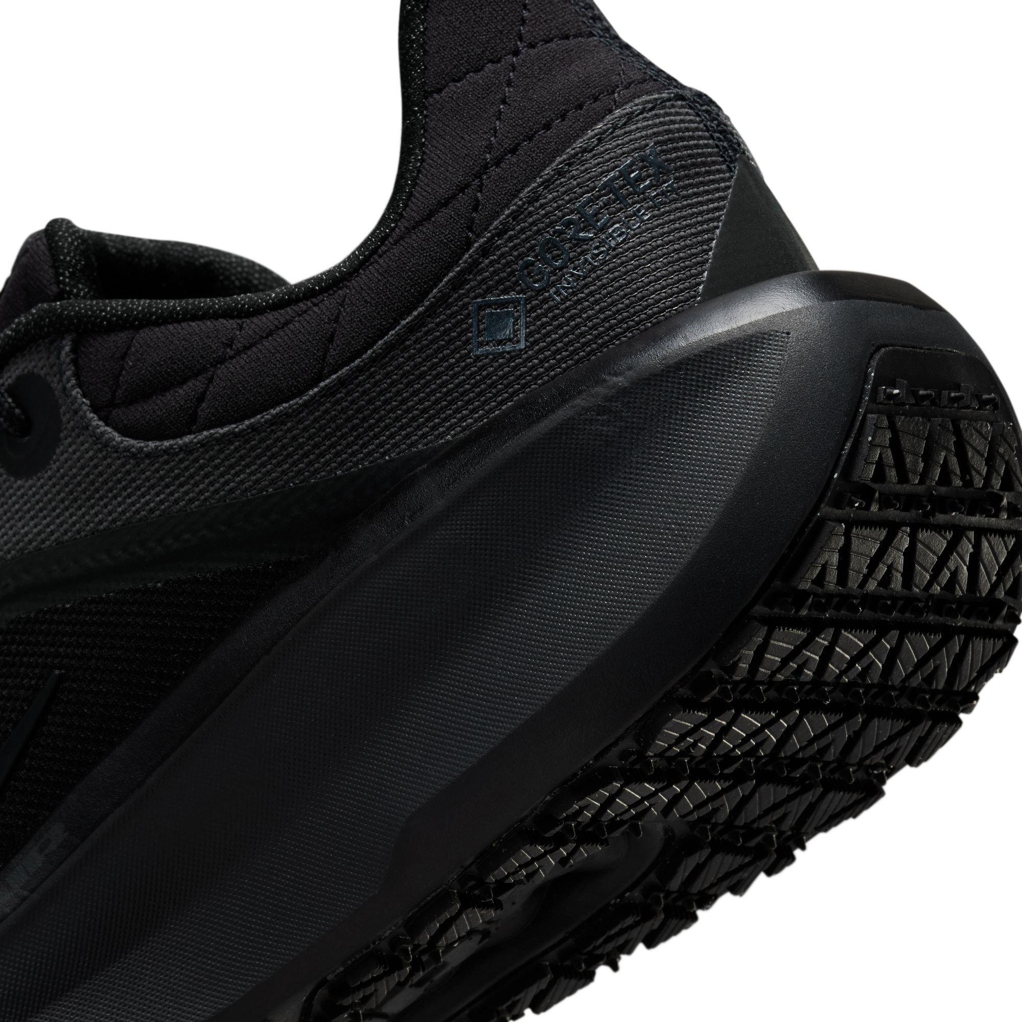 Nike Winflo 11 Gore-Tex Women's Weatherized Road Running Shoes Womens