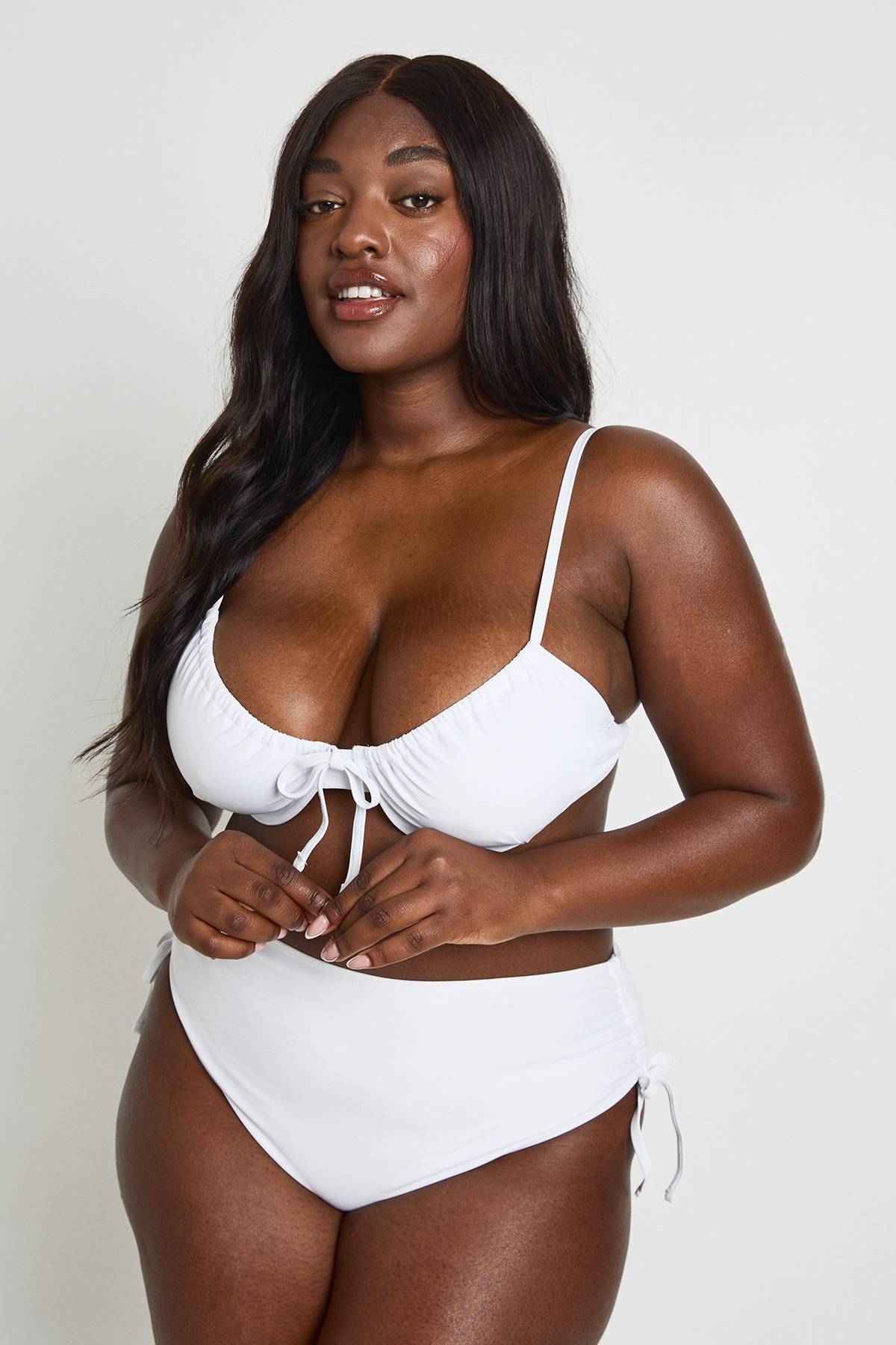 boohoo Culotte De Maillot De Bain Grande Taille Taille Haute Avec Contrôle Du Ventre Essentials