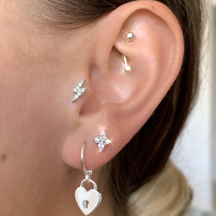 Boucle d'oreille - Petit cœur - Laiton plaqué argent 10 microns