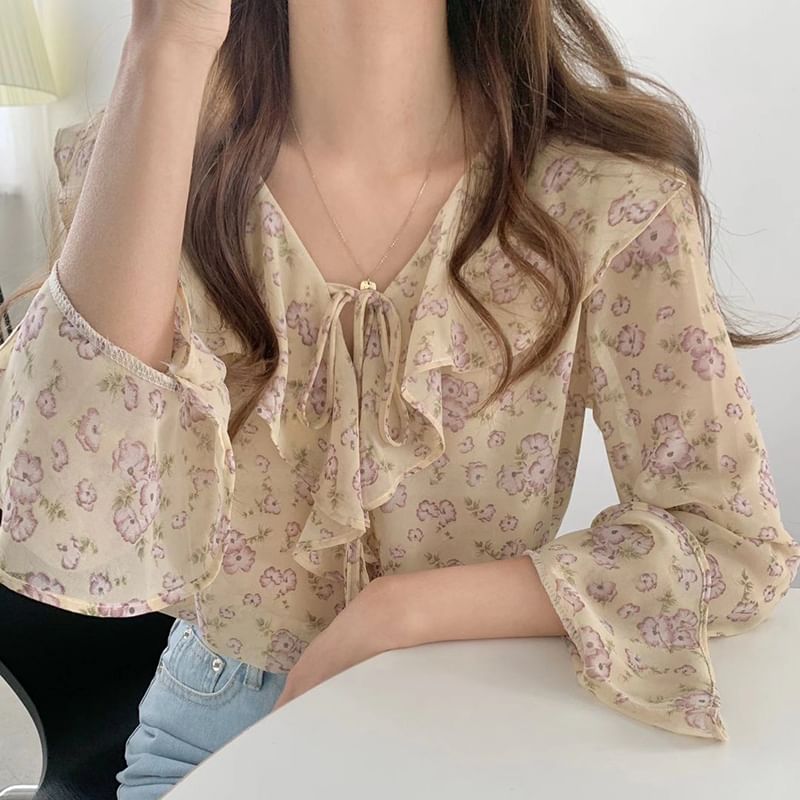 MELLO - Blouse met lange mouwen, kraag en bloemenprint en ruches