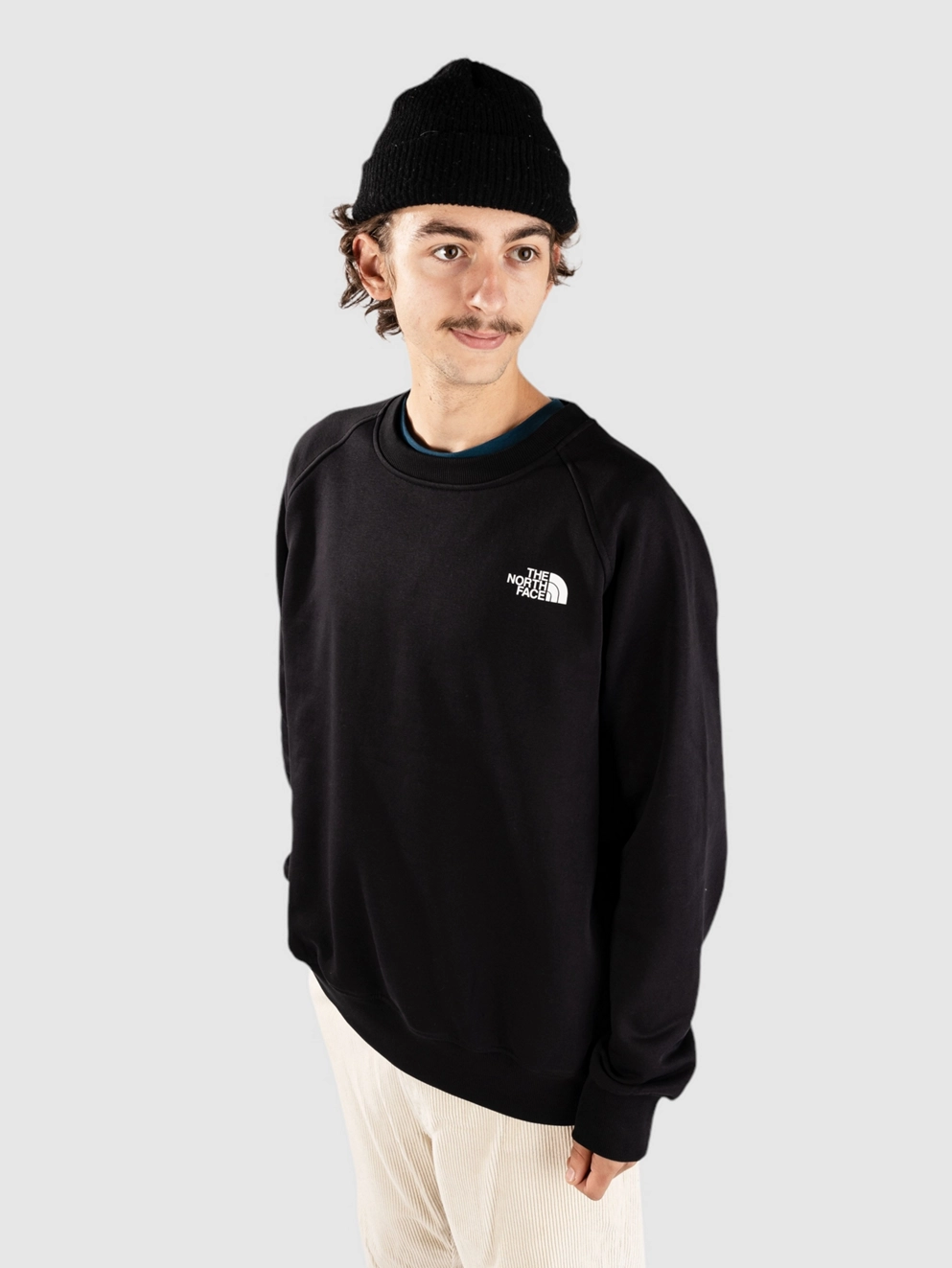 THE NORTH FACE Raglan Redbox Crew Sweater tnf black