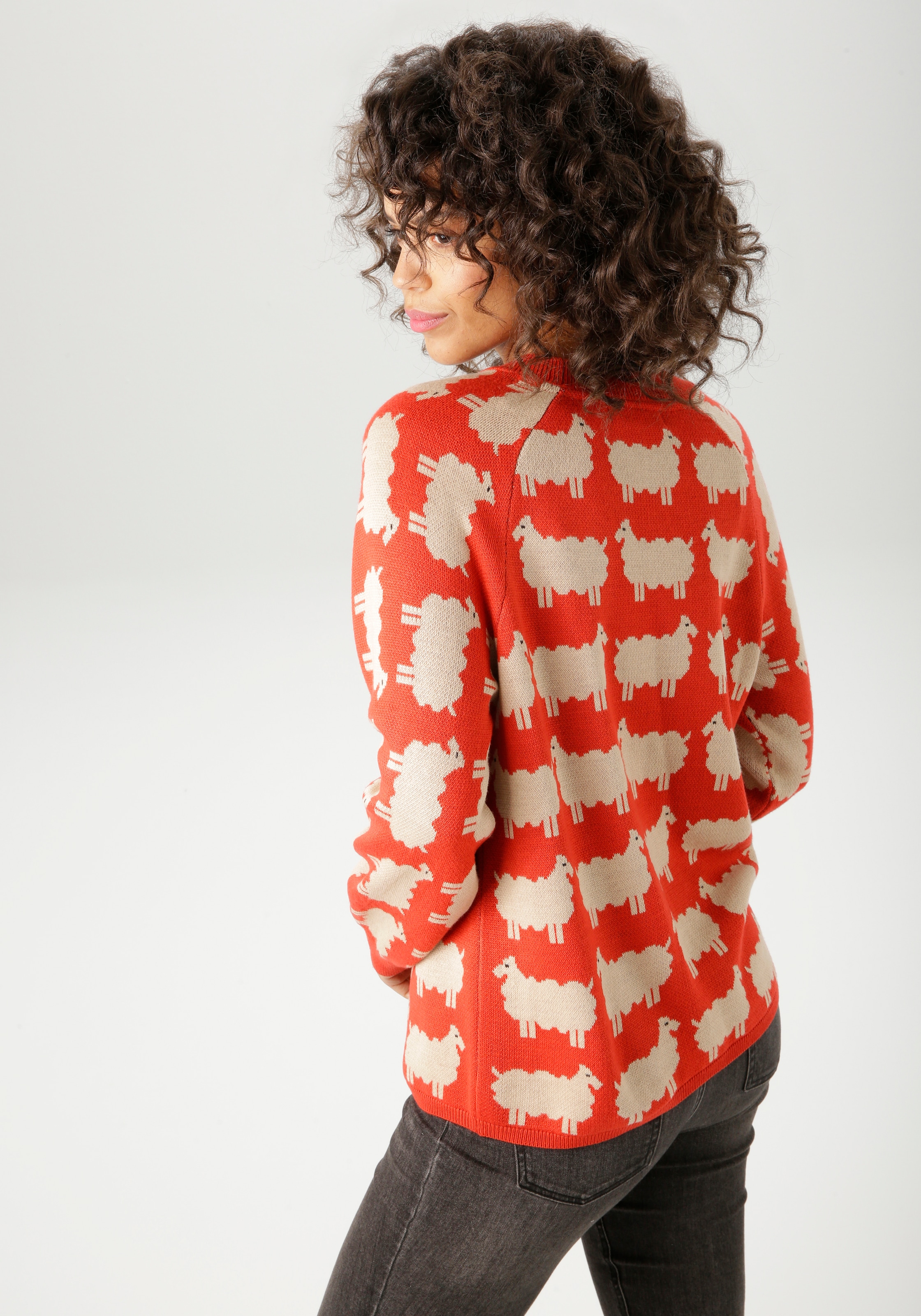 Aniston CASUAL Strickpullover mit eingestrickten Schafen