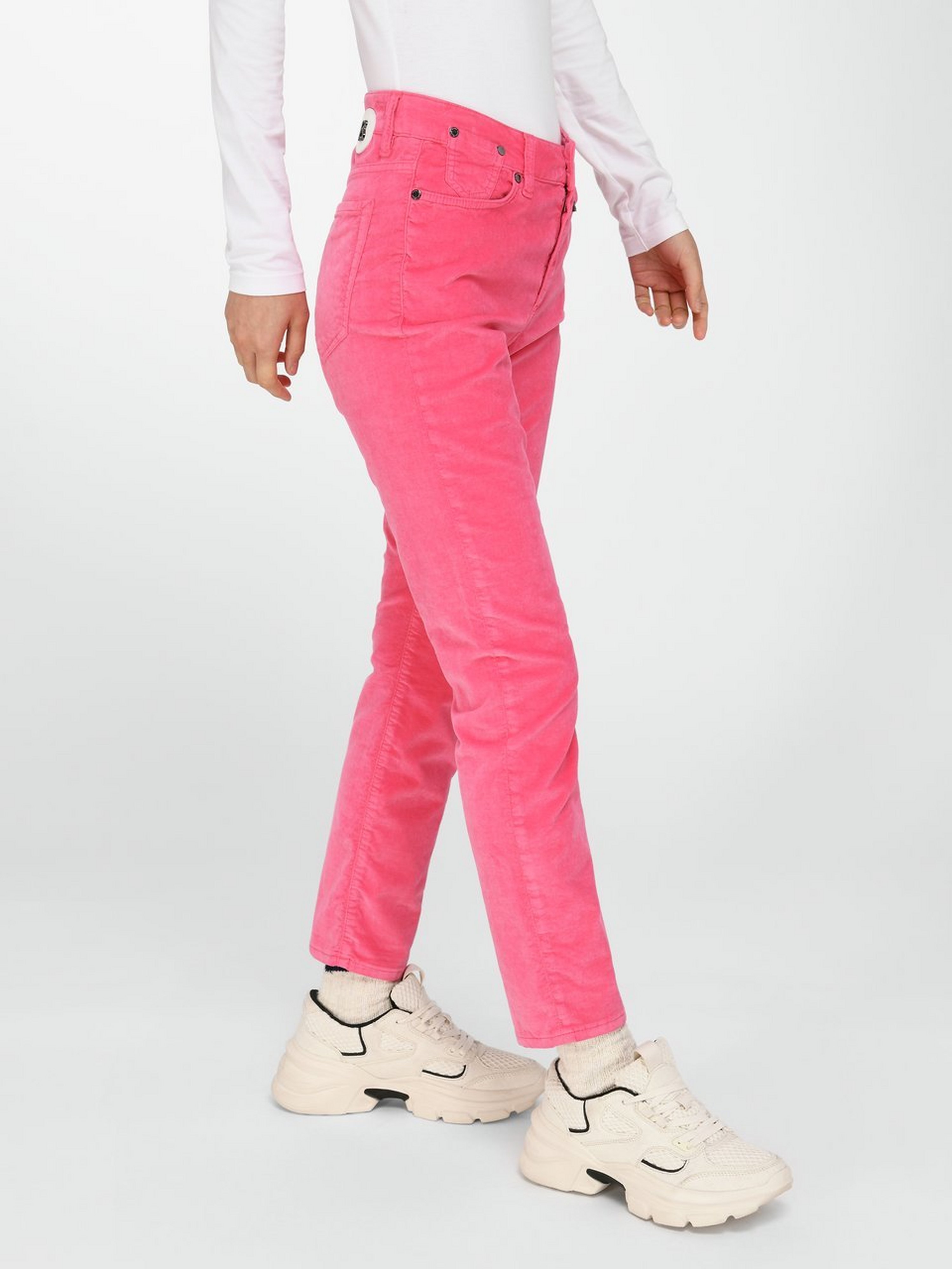 Slim fit