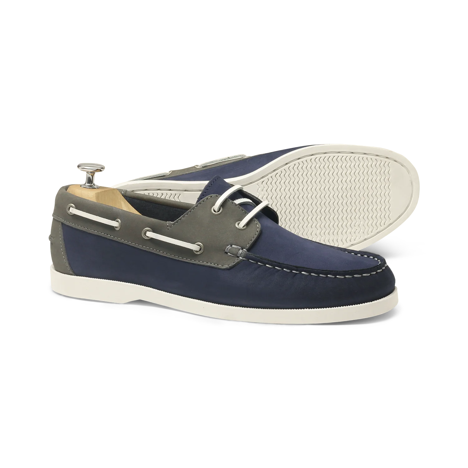 Bato-Chaussure bateau en nubuck marine & gris
