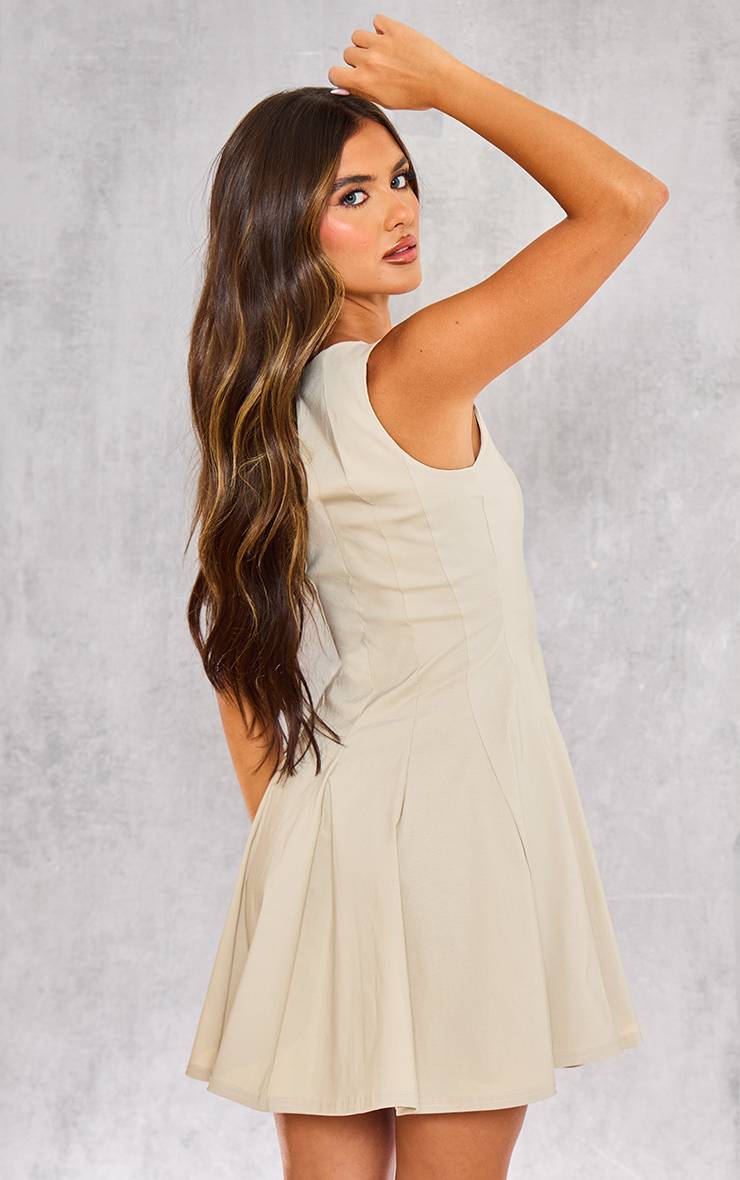 Gris Pierre Robe Droite Plissée En Tissu Extensible À Encolure Dos Nageur