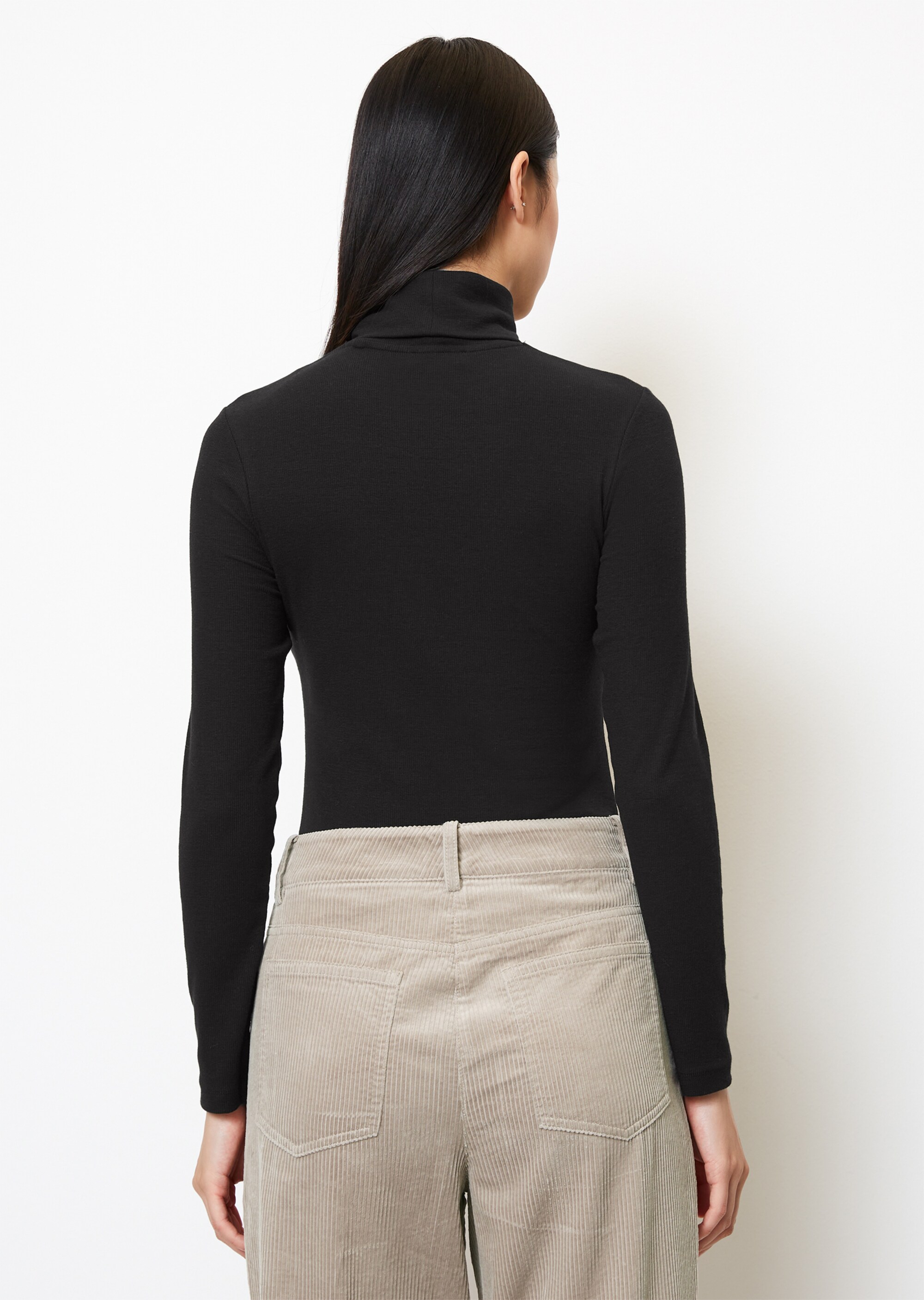 Rollkragen-Longsleeve aus soft geripptem Jersey