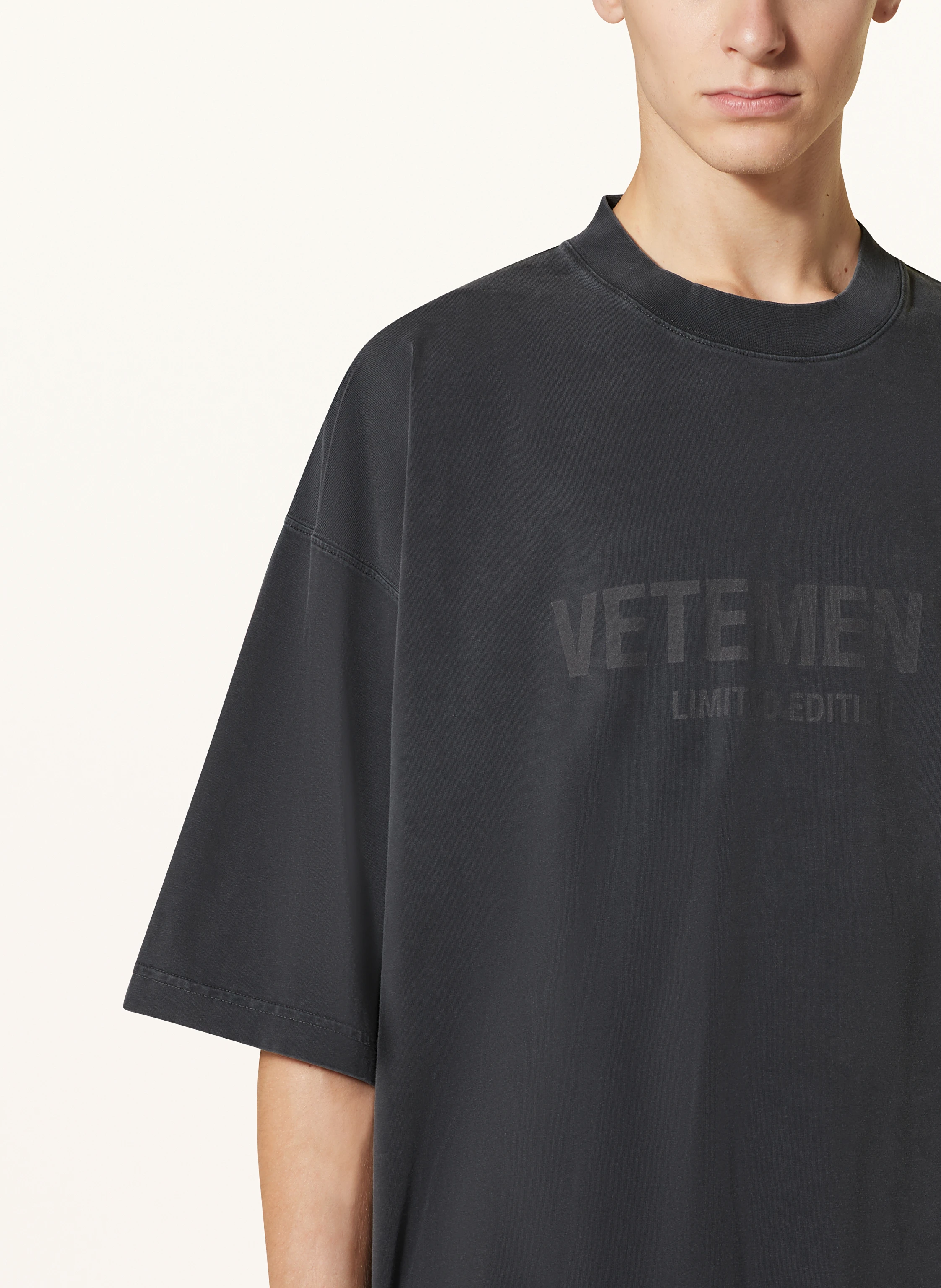 VETEMENTS Oversized-Shirt