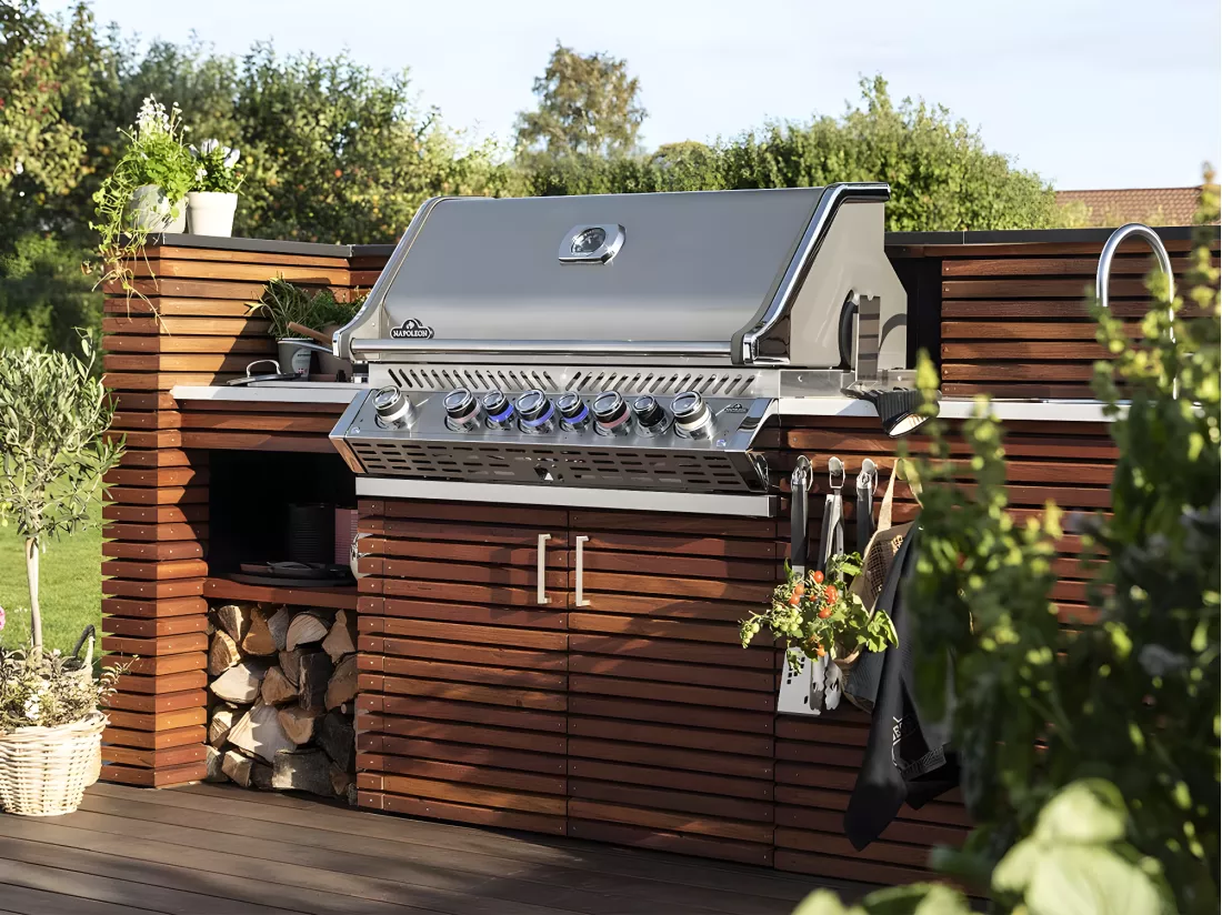 Barbecue gaz encastrable Prestige Pro 665 inox avec rôtissoire - Napoleon