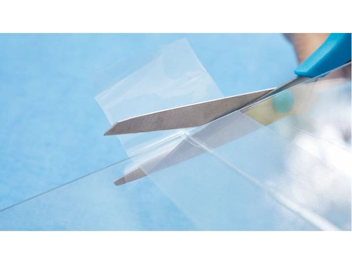 tesa Isolierband Extra Power transparent, 10m x 50 mm Transparentes Reparaturband