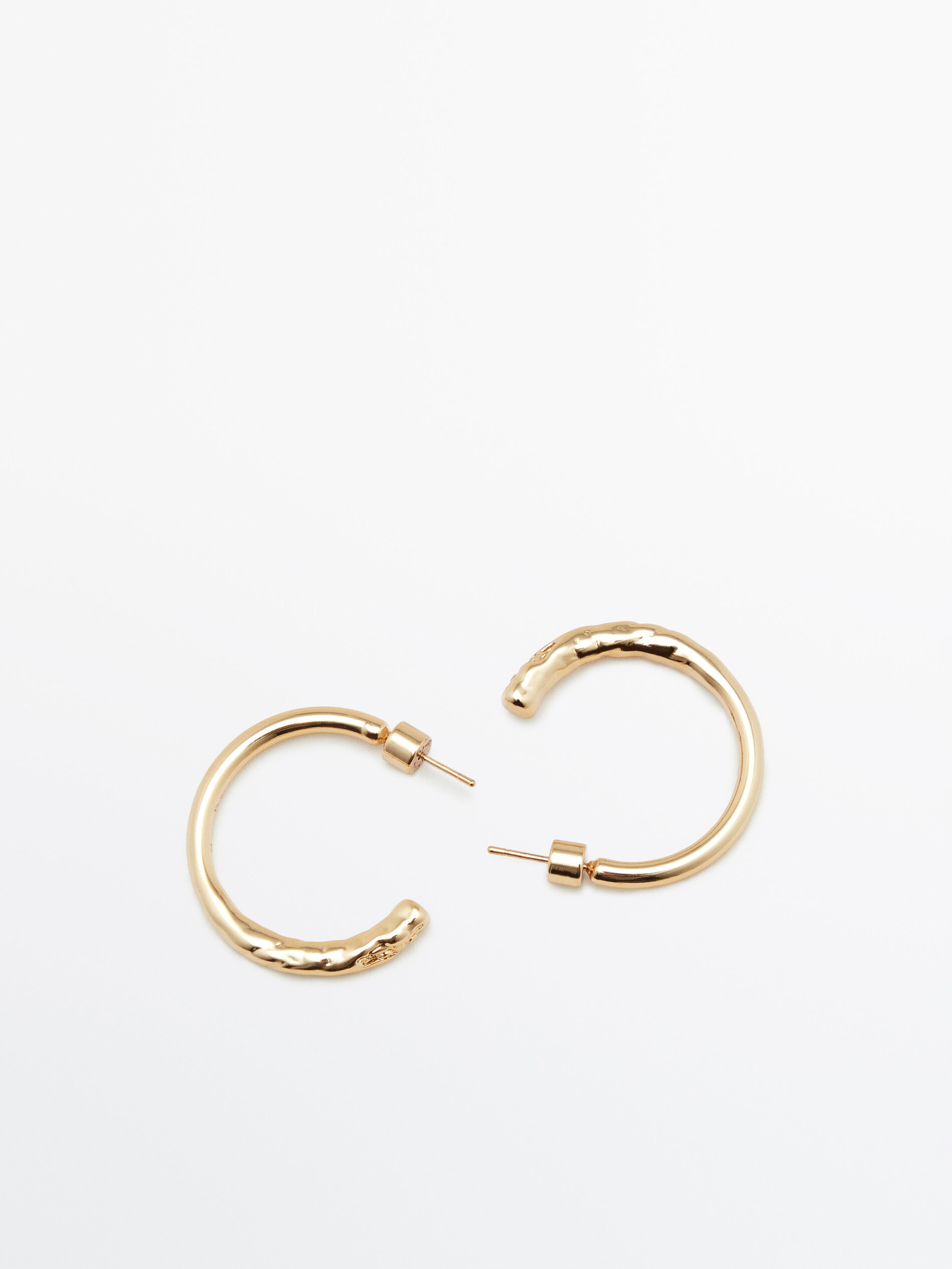 Pendientes aros medians textura banho dourado - DORADO