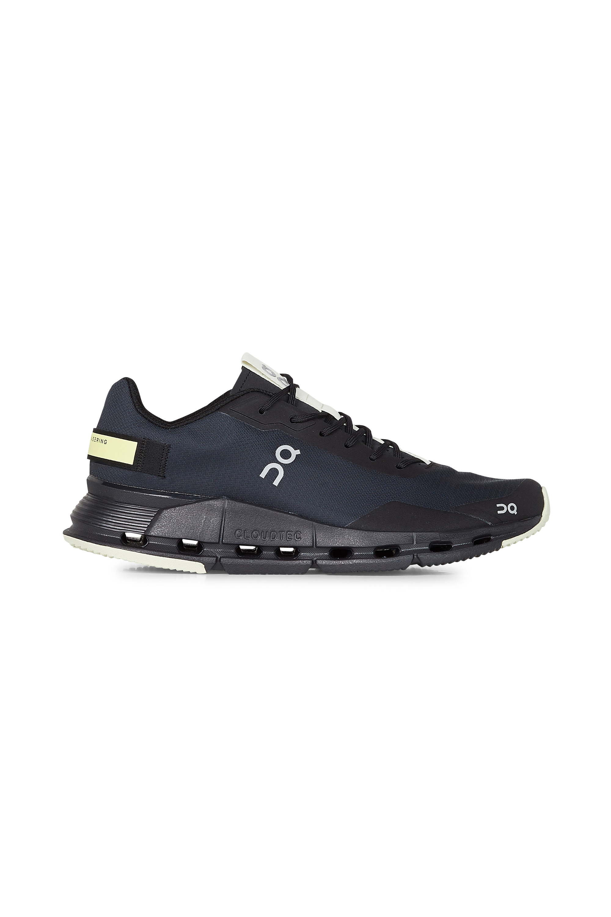 ON baskets Cloudnova form Noir
