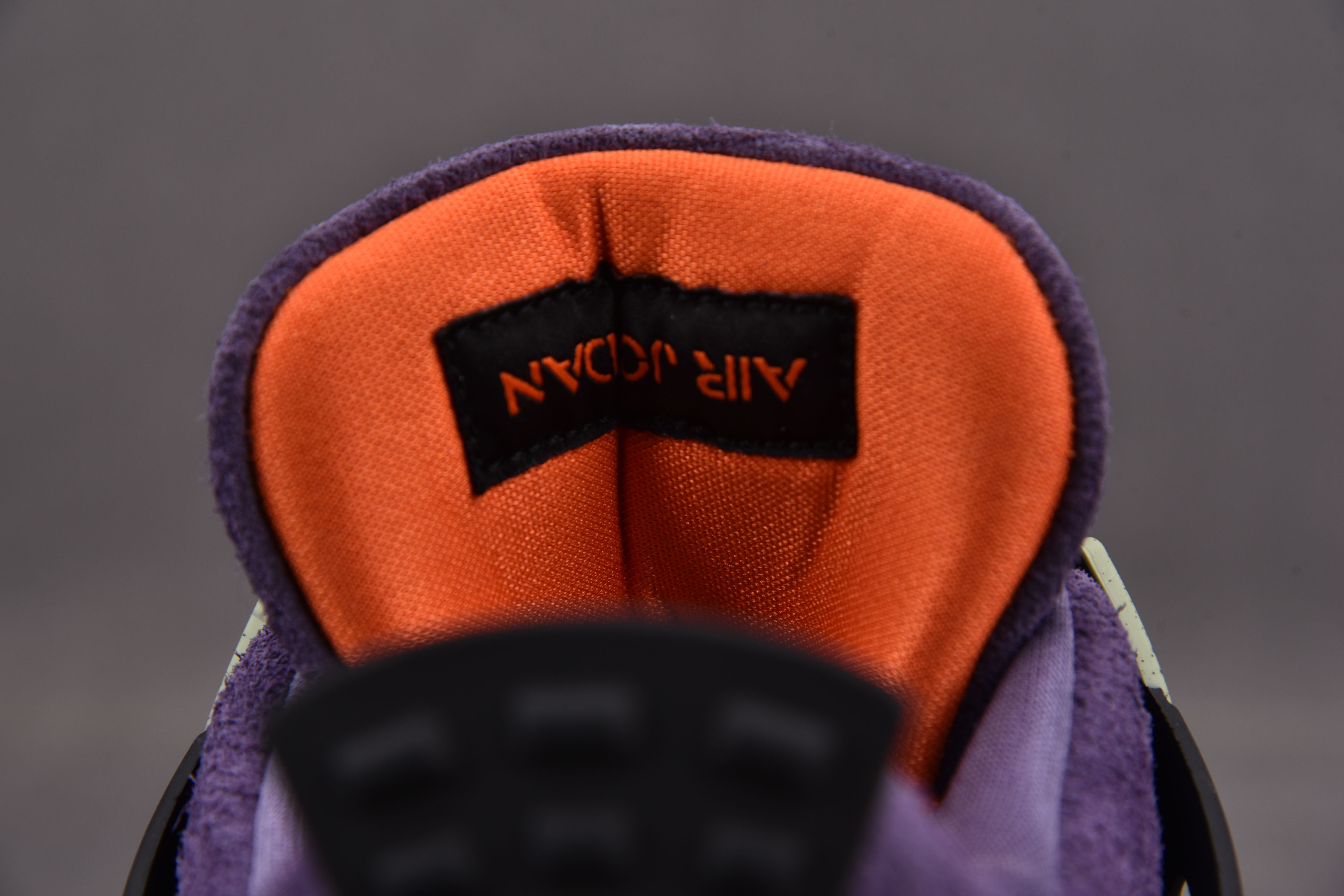 Air Jordan 4 Canyon Purple