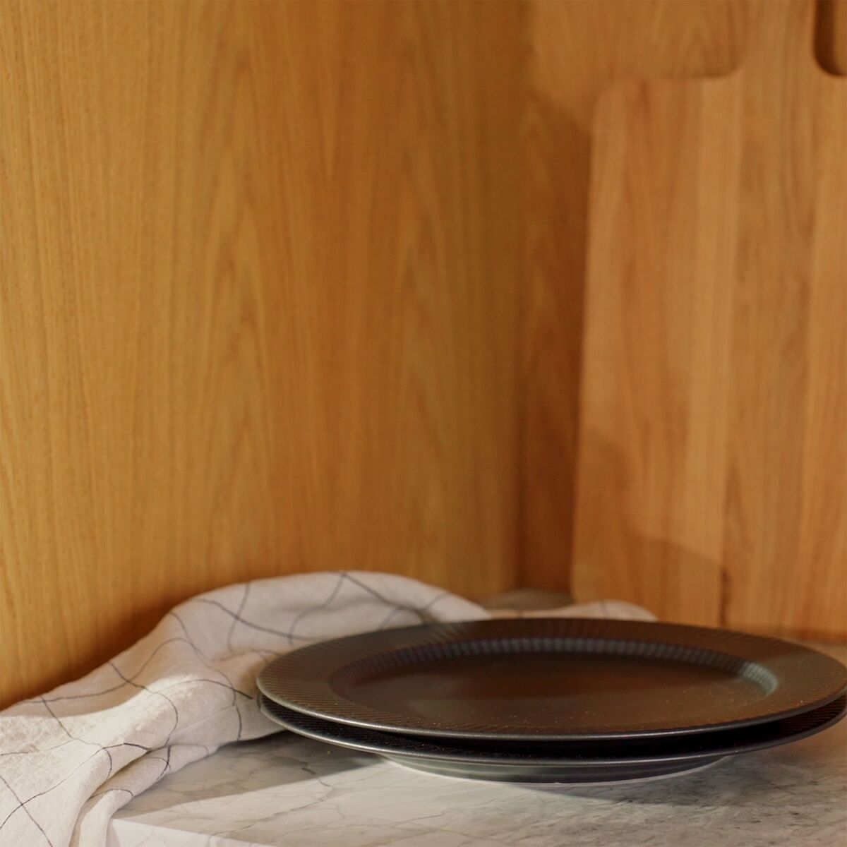 Legio Nova Svart middagstallerken 25 cm