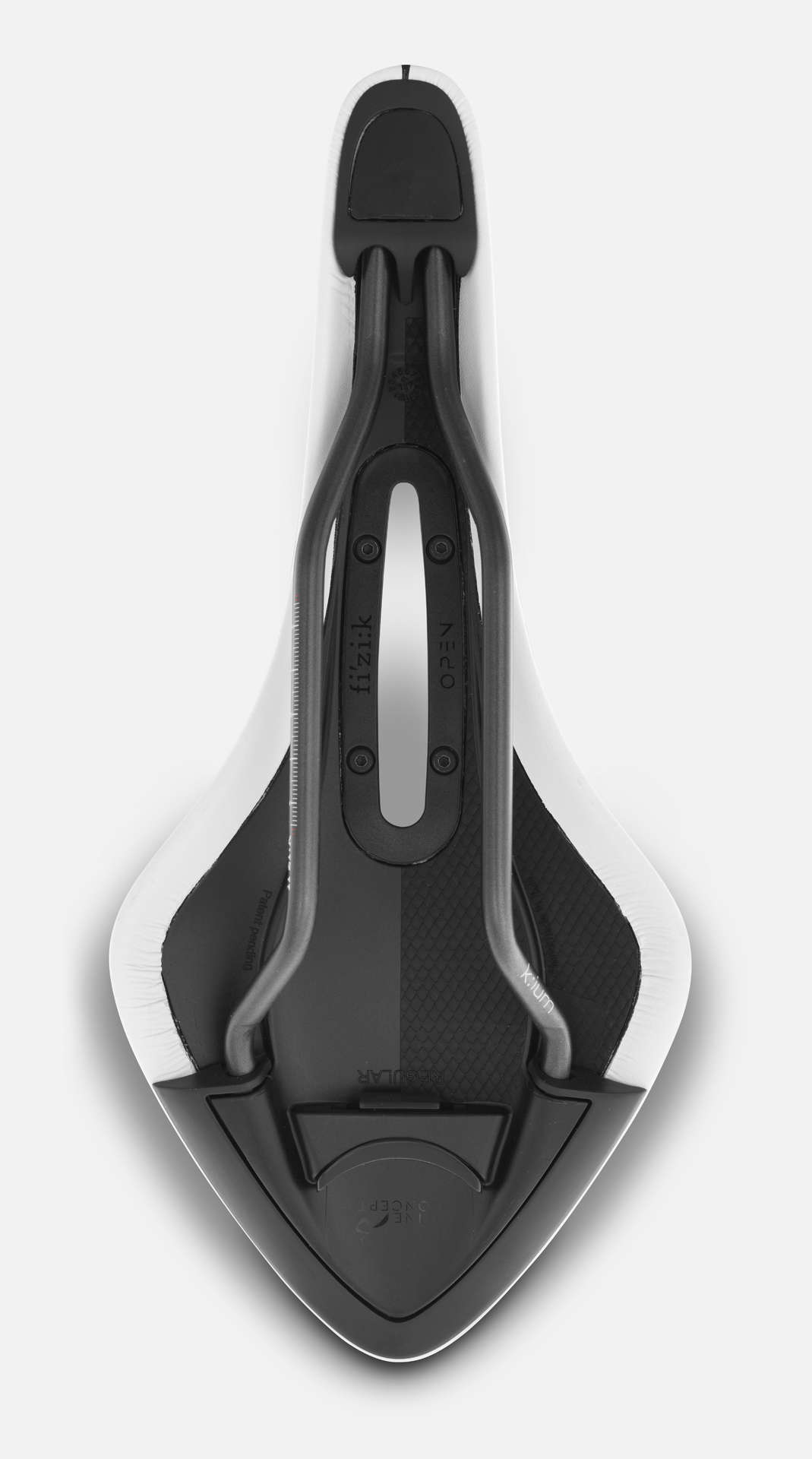 Fizik Arione R3 Open Kium Regular Zadel Wit