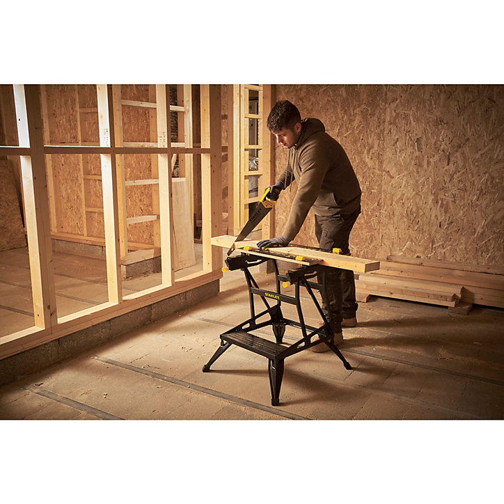 Etabli étau pliable 61 x 37 cm charge max 250 kg Stanley