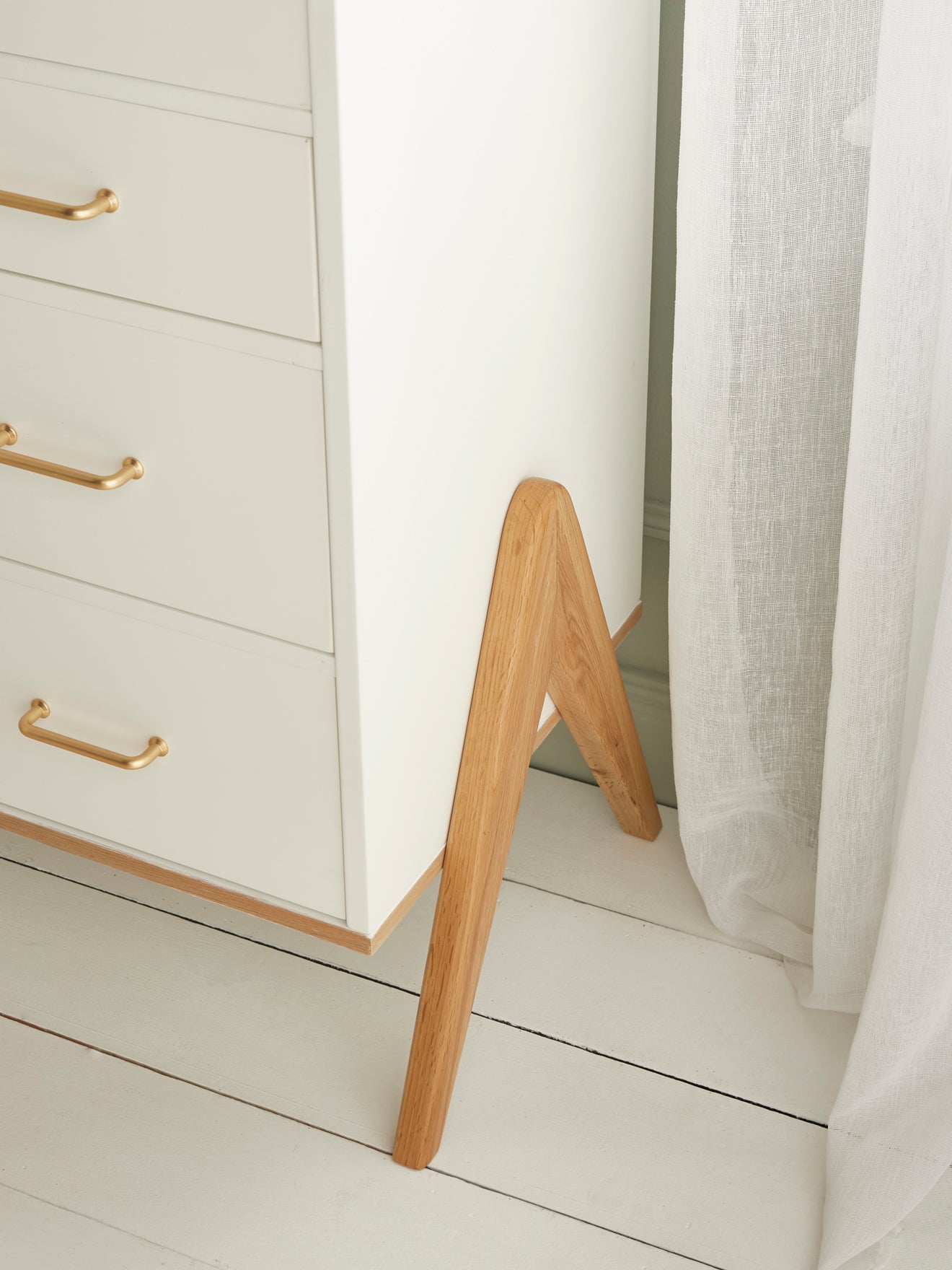 Commode armoire en bois