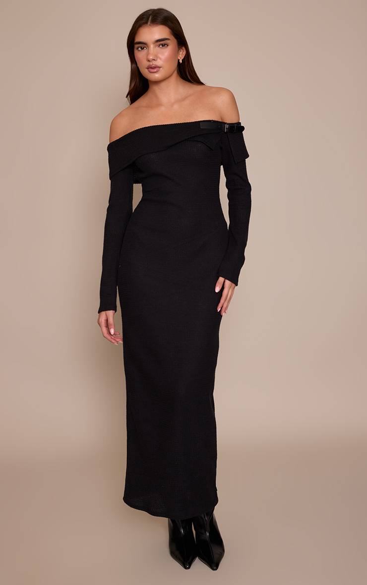 Noir Robe Longue Texturée À Épaules Dénudées Avec Ceinture
