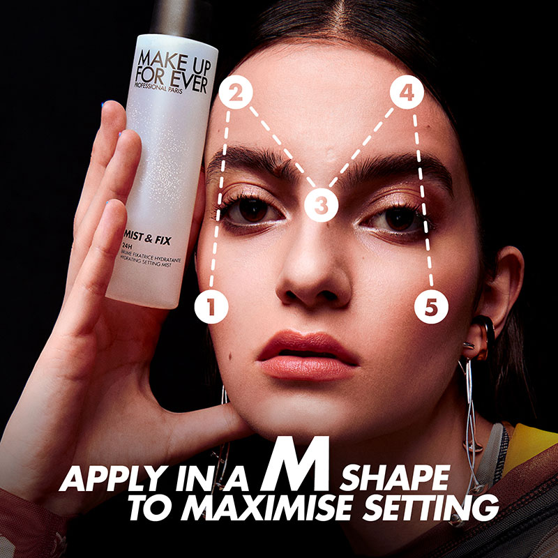 MAKE UP FOR EVER - Mist & Fix- 24h Hydrating Make Up Fixer