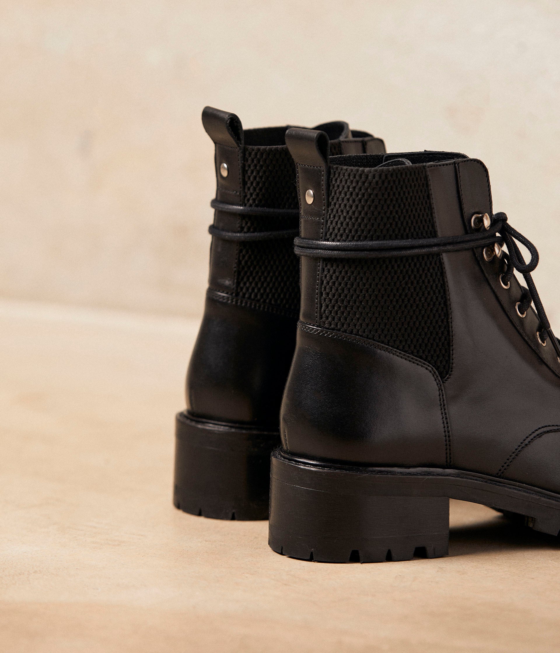 Boots lacets noires Azélie