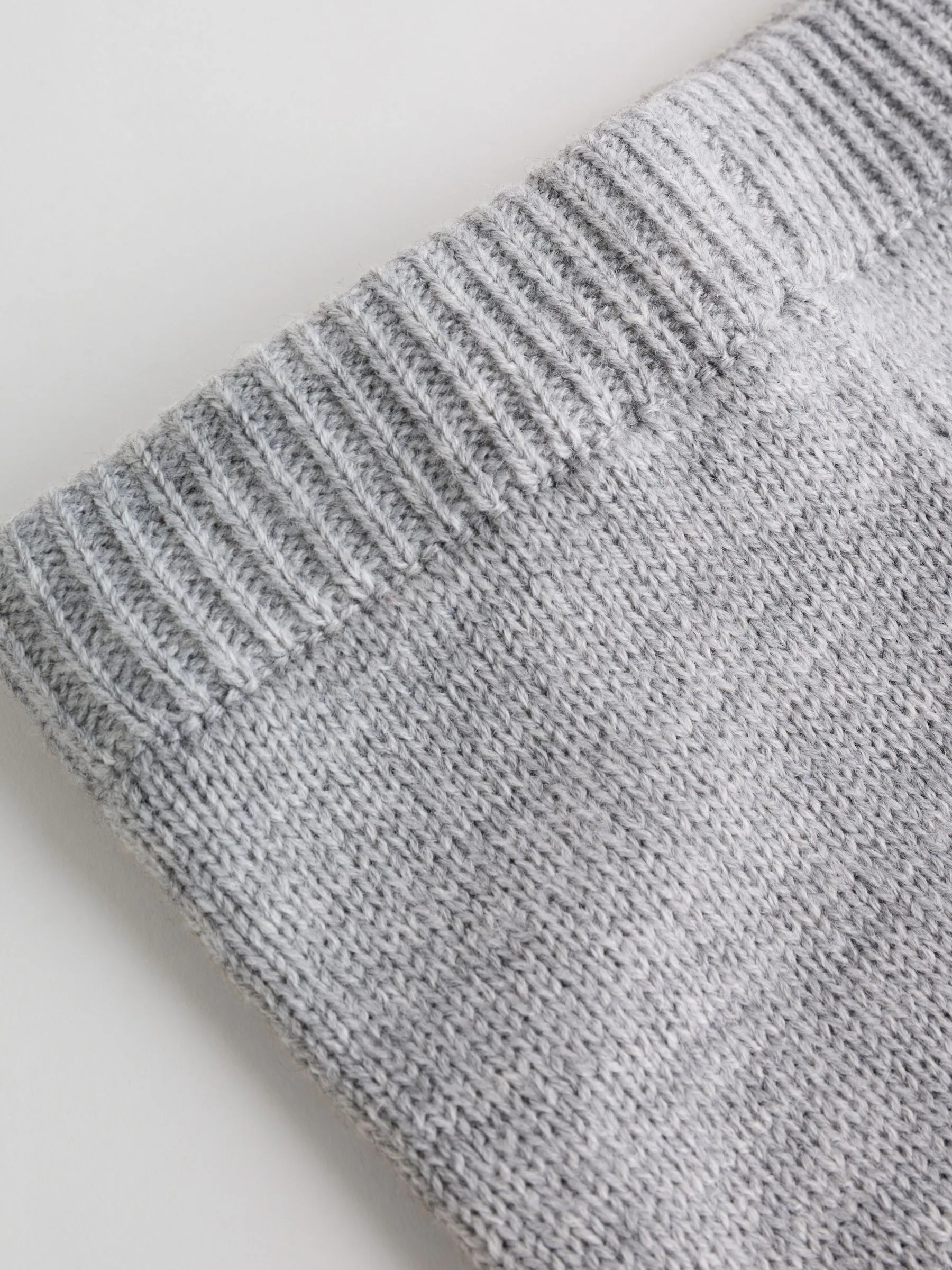 Grijze beer - Babyset van gebreide top en legging (0mnd-2jr)