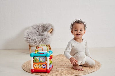 Scandinavian Baby Products Activity Box Aktivitetsleke