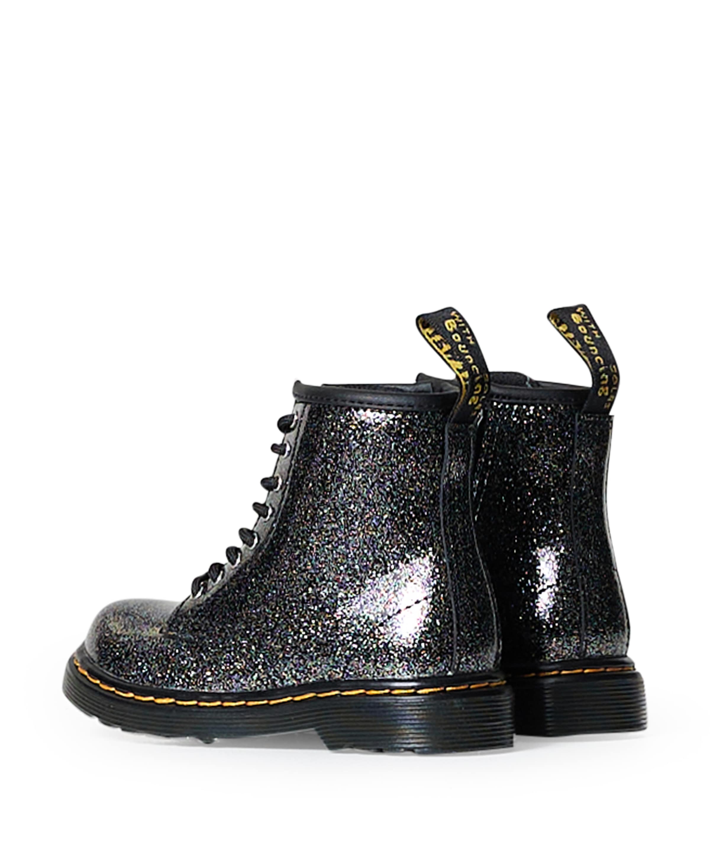 Dr. Martens 1460 J 8 Eye boots zwart